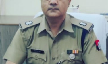 डासना जेल में बंद 31 बंदी हाई स्कूल की यूपी बोर्ड परीक्षा में उत्तीर्ण हुए ,तो वहीं इंटरमीडिएट की परीक्षा में भी 25 बंदियों ने बाजी मारी