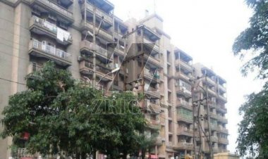 सातवीं मंजिल की बालकनी से संदिग्ध परिस्थितियों में गिर कर 63 वर्षीय बुजुर्ग की मौत