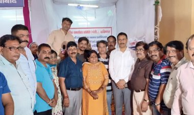 कवि नगर रामलीला मैदान में पत्रकार एसोसिएशन के कार्यालय का उद्घाटन