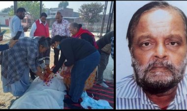 समाजसेवी अजय गुप्ता,दामाद शिवम अग्रवाल,और राजीव अग्रवाल ने निभाया मानव धर्म। 