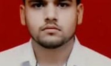 साधारण परिवार के बेटे ने पहली बार ही इंडियन इंजीनियरिंग सर्विस सिविल(IES) की परीक्षा उत्तीर्ण कर 104 वीं रैंक की हासिल