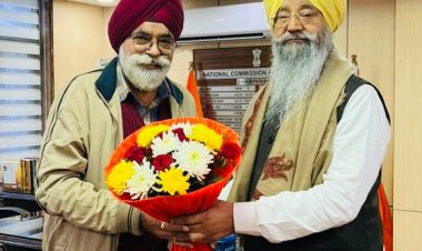 सरदार एस पी सिंह की राष्ट्रीय अल्पसंख्यक आयोग के अध्यक्ष से शिष्टाचार भेंट