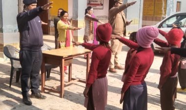 गाजियाबाद यातायात पुलिस ने यातायात नियमों का उल्लंघन करने वाले लोगों के खिलाफ छेड़ा विशेष अभियान जनवरी में अभी तक सबसे ज्यादा काटे गए चालान