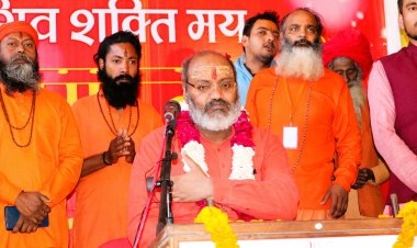 जाति को बहाना बनाकर कर्ण जैसी प्रतिभा को कुचलने की परिणति है महाभारत- महामंडलेश्वर यति नरसिंहानंद गिरी