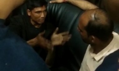 तेजस न्यूज : बच्चा चोरी कर भाग रहे आरोपी व्यक्ति को लोगों ने दबोचा