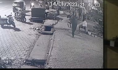 तेजस न्यूज :- गोविंदपुरम इलाके में हथियार के साथ कुछ लोग दिए दिखाई ,होटल संचालक ने लगाया धमकाने का आरोप ,सोशल मीडिया पर वीडियो हुआ वायरल पुलिस जांच में जुटी