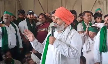 तेजस न्यूज :- यूपी गेट पर किसानों का फिर से लगा जमावड़ा पहलवानों के समर्थन में दिल्ली जाते वक्त यूपी गेट पर किसानों को रोका गया