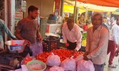 तेजस  न्यूज :- टमाटर की लाली ने महंगाई में भी लाल रंग का लगाया तड़का, टमाटर का भाव 100 से ऊपर पहुंचा