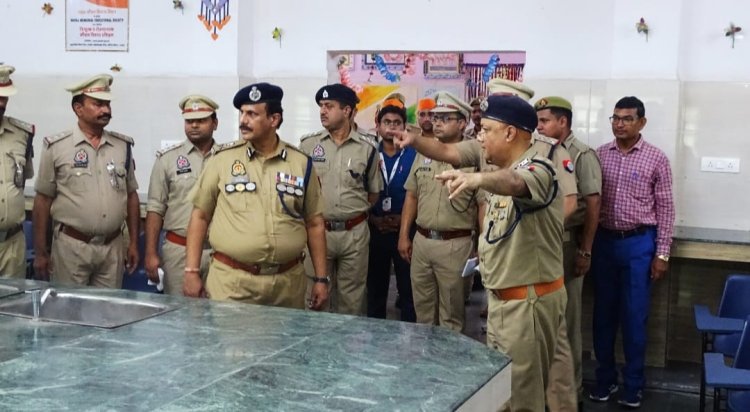 डीजी जेल और गाजियाबाद पुलिस आयुक्त ने डासना जेल का किया निरीक्षण