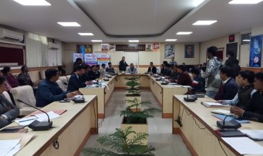 मुख्य निर्वाचन अधिकारी ने किया ई.वी.एम. वीवीपैट वेयरहाउस का त्रैमासिक निरीक्षण