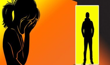 टयूशन टीचर पर नाबालिग छात्रा से अश्लील हरकत करने का आरोप