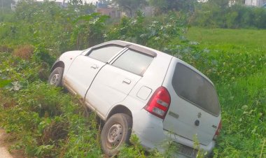 बडागांव नाले में गिरी अनियंत्रित कार