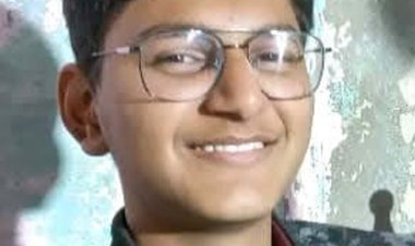 खेकड़ा का तन्मय बिजनौर में बना डिजिटल मार्केटिंग विनर