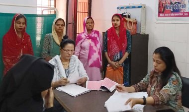 प्रधानमंत्री सुरक्षित मातृत्व अभियान के तहत गर्भवतियों की हुई जांच