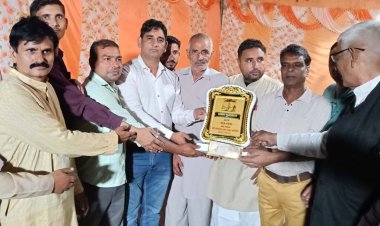 सम्मानित किए गए गोवर्धन यात्रा के विजेता