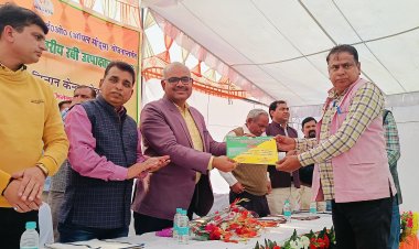 किसानों को मोटे अनाज के उत्पादन से लाभ गिनाए