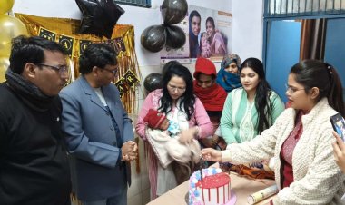 साल के पहले दिन जन्में बच्चों का मनाया जन्मदिन