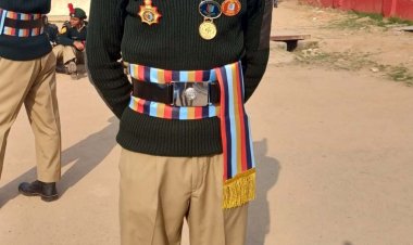 आरडी परेड में शामिल होकर लौटे एनसीसी जवान का स्वागत