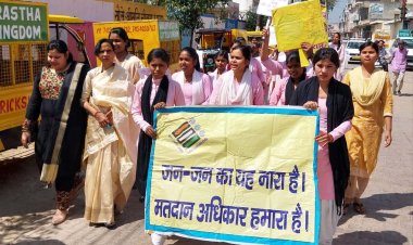 रासेयो स्वयंसेविकाओं ने निकाली साक्षरता रैली