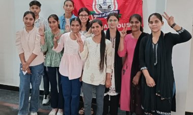 वाणिज्य वर्ग में सुभि जैन ने प्राप्त किए 98 प्रतिशत