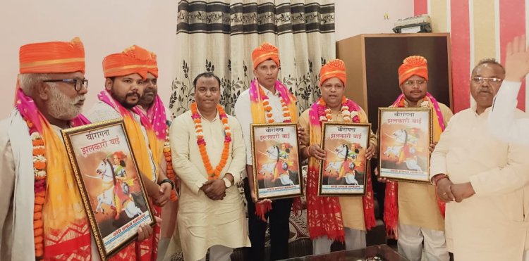 लेखराज माहौर एडवोकेट (अध्यक्ष कोरी समाज) व उनकी टीम के द्वारा लियोन गांव बड़ौत बागपत में जिले के पांचो ग्राम प्रधानों को किया सम्मानित.