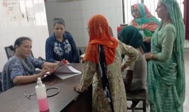 रोगियों को संचारी रोगों के प्रति किया जागरूक