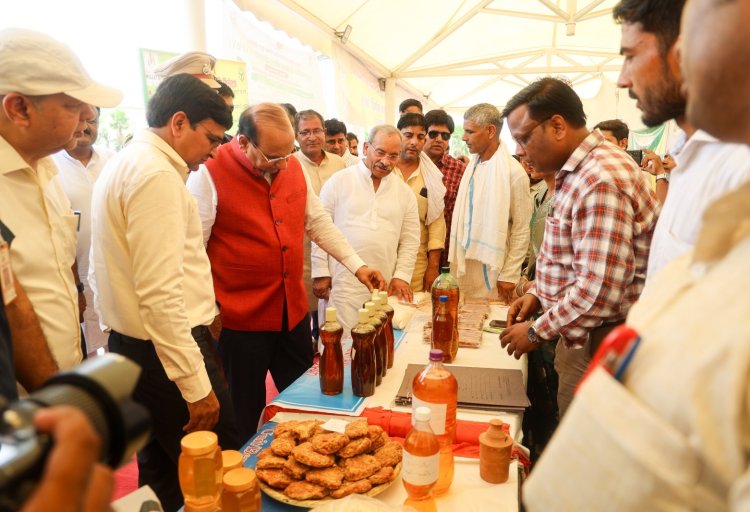 दिल्ली के उप राज्यपाल ने सम्मानित किए प्रगतिशील किसान