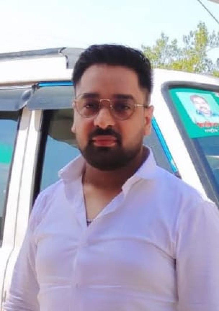 थाने के सामने पुलिस कर्मियों के सामने ही युवक को गोली मारकर उतारा मौत के घाट