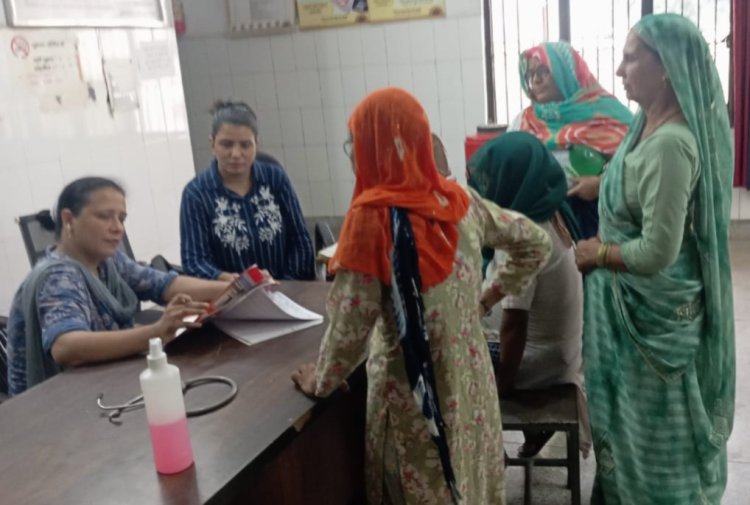 रोगियों को संचारी रोगों के प्रति किया जागरूक