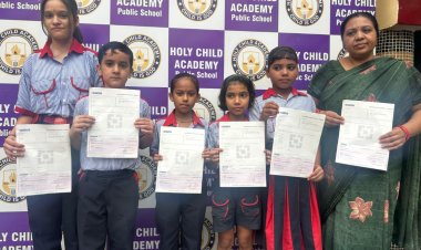 होली चाइल्ड एकेडमी के छात्रों ने लहराया परचम