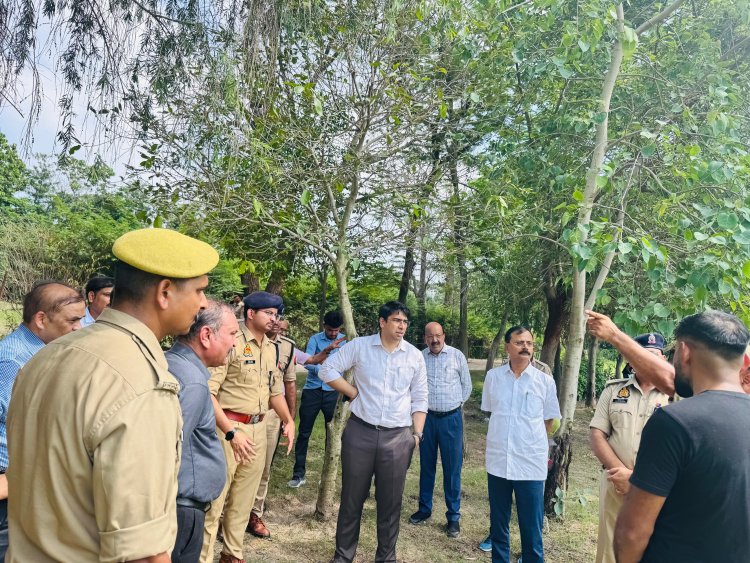 मैराथन की तैयारियों के मददेनजर प्राधिकरण उपाध्यक्ष ने सिटी फारेस्ट का लिया जायजा*    *डीसीपी ट्रांसहिंडन एवं एडीसीपी ट्रैफिक के साथ की मंत्रणा