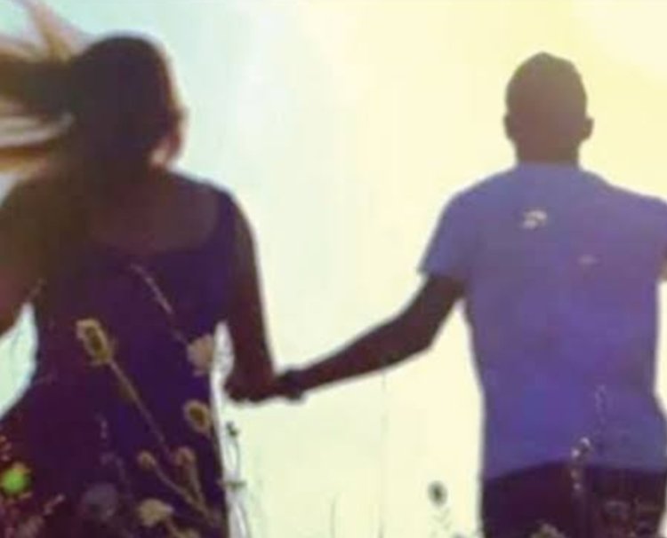 तीन बच्चों की मां प्रेमी संग हुई फरार पति ने थाने में दी तहरीर