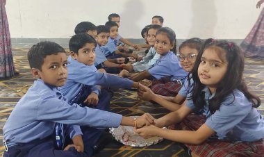 गुरुकुल विद्यापीठ में रक्षाबंधन पर विद्यार्थियों ने बांधी राखियां