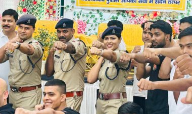 गाजियाबाद पुलिस कर्मियों को मिला आत्मरक्षा का विशेष प्रशिक्षण