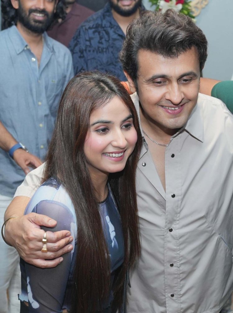 सोनू निगम के जन्मदिन पर पहुंचीं रेणुका पंवार, जल्द मिल सकता है बड़ा ब्रेक