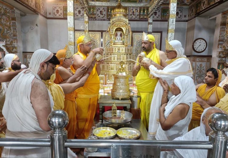 बडा मंदिर बडागांव में हुआ सिद्धचक्र विधान