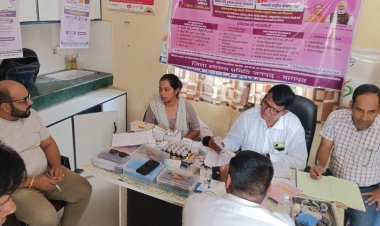 स्वस्थ नारी सशक्त परिवार के तहत काठा में लगा शिविर