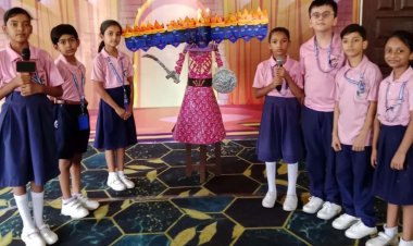 आदर्श पब्लिक स्कूल के बच्चों ने बनाया रावण का पुतला