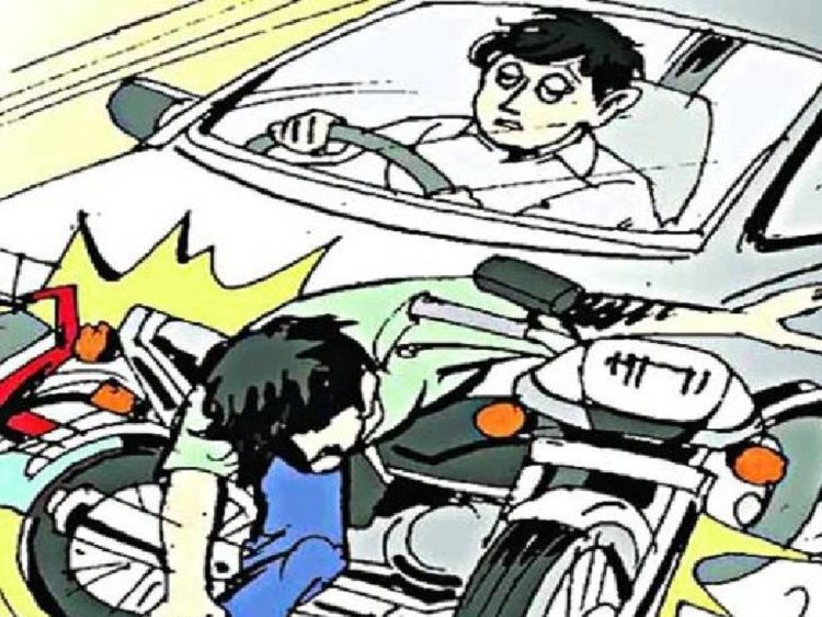 अनियंत्रित कार ने बुजुर्ग समेत चार को कुचला, हड़कंप