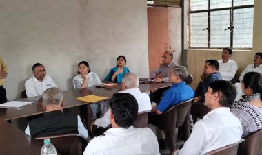 अधिवक्ताओं ने न्यायालयों का बहिष्कार किया समाप्त