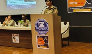 थाना वेब सिटी पुलिस ने IMS इंजीनियरिंग कॉलेज में किया अपराध जागरूकता कार्यक्रम का आयोजन