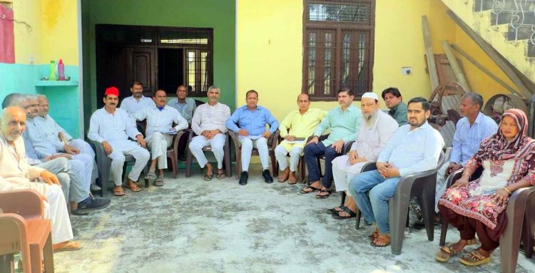 विशेष प्रगाढ पुनरीक्षण कार्यक्रम को सक्रिय हुए सपा कार्यकर्ता