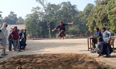 जनता उच्चतर माध्यमिक विद्यालय में खेलकूद प्रतियोगिता के दूसरे दिन खिलाड़ियों का शानदार प्रदर्शन