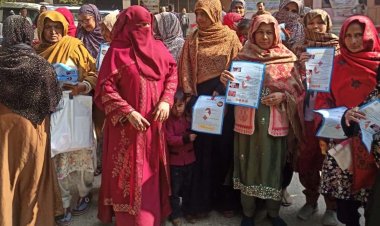 पम्पलेट वितरण कर कैंसर के प्रति जागरूकता अभियान चलाया