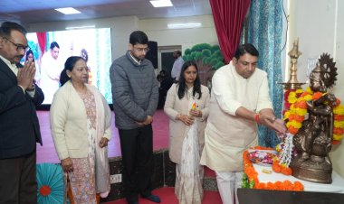 अटल जयंती पर जनपद स्तरीय प्रतियोगिताओं के विजेताओं का हुआ सम्मान