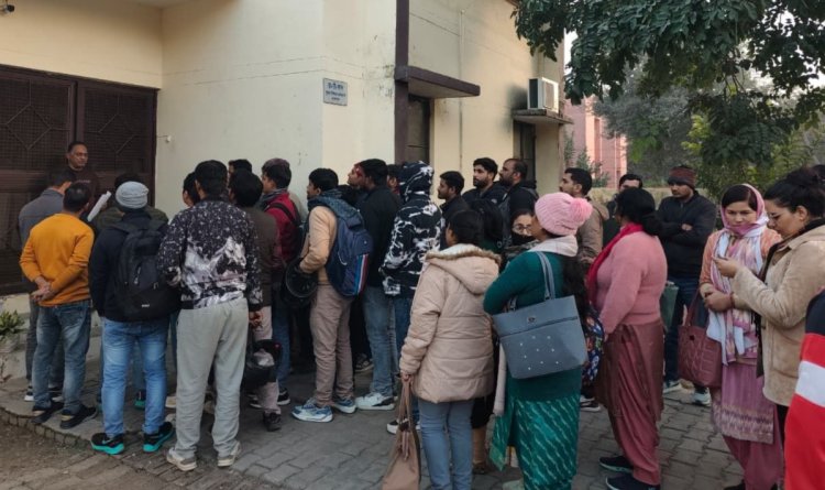 सीएचओ ने वेतन न मिलने पर जताई नाराजगी