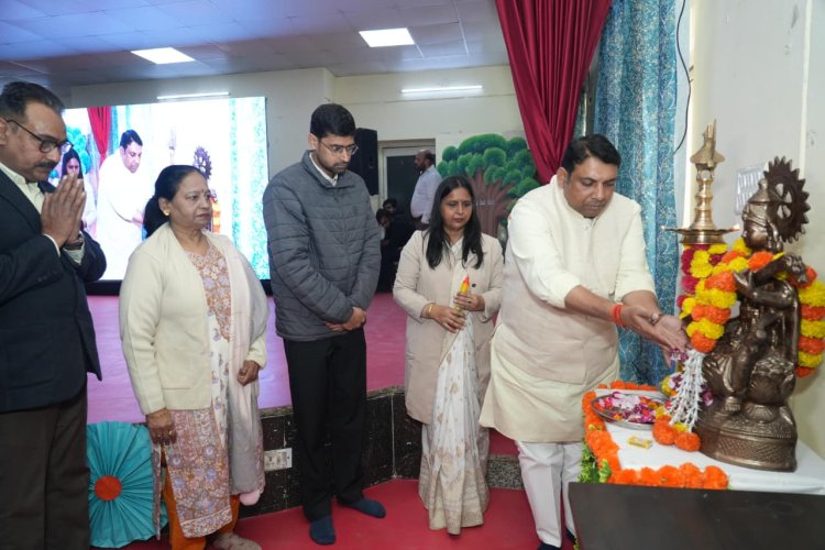 अटल जयंती पर जनपद स्तरीय प्रतियोगिताओं के विजेताओं का हुआ सम्मान