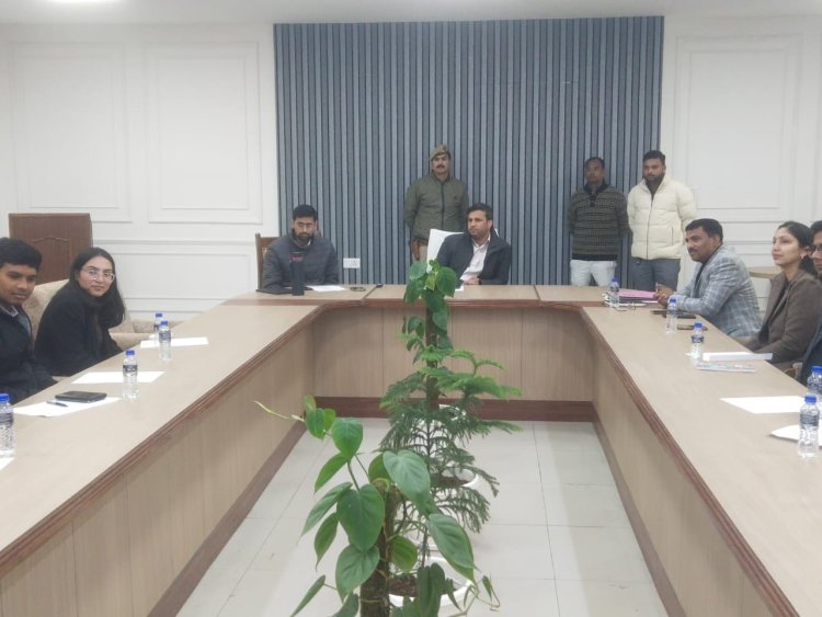 वर्ष 2025 आईएएस विंटर स्टडी के कार्यक्रम के अंतर्गत सिविल सर्विसेज के अंतर्गत चयनित आईएएस ट्रेनीज ने किया जनपद का भ्रमण