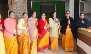 गुरुकुल विद्यापीठ खेकड़ा में हर्षाेल्लास के साथ मनाया गया बसंत पंचमी पर्व