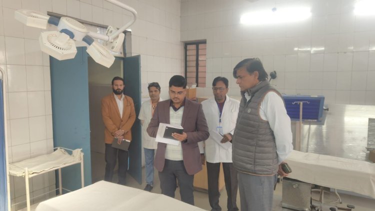 राज्य स्तरीय टीम का सीएचसी खेकड़ा पर औचक दौरा, व्यवस्थाओं पर जताया संतोष